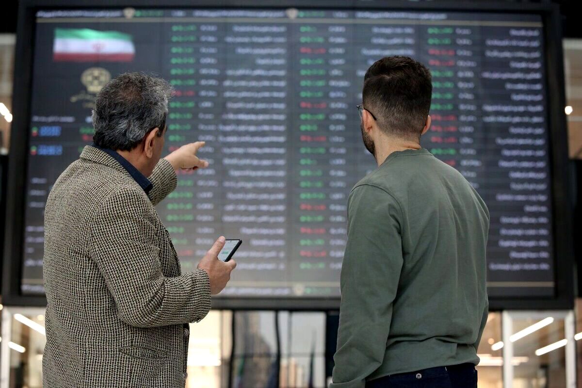 واکنش منفی بورس به انفجار بندرعباس و مذاکره ایران و آمریکا