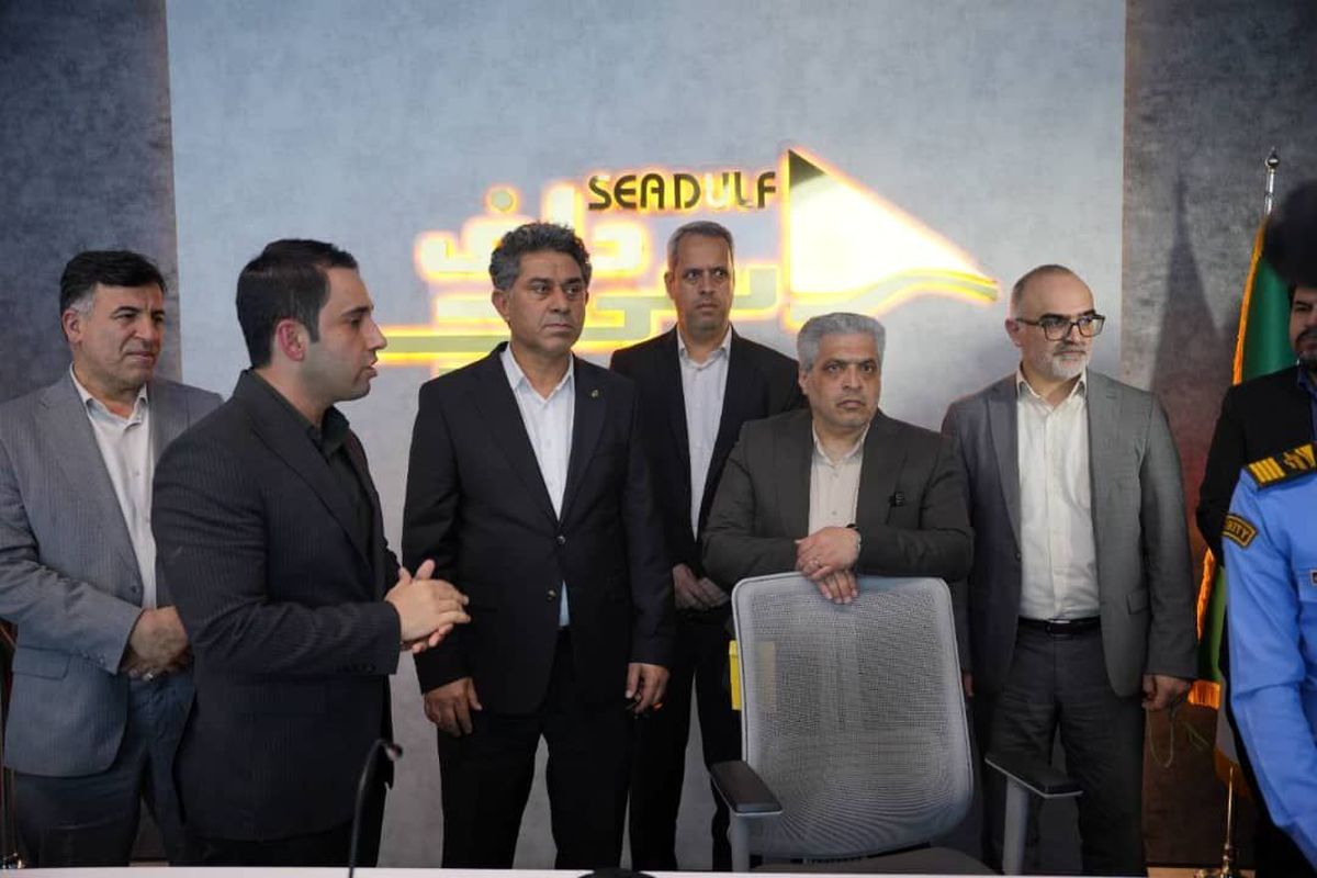 افتتاح نخستین گیت هوشمند کانتینری کشور با اتکا به توان متخصصان داخلی در بندر شهید رجایی/ سی‌دلف؛ پیشگام هوشمندسازی بنادر ایران با بهره‌گیری از فناوری بومی