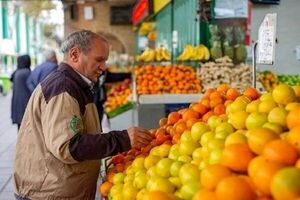 پاییز هم نتوانست میوه را ارزان کند 
