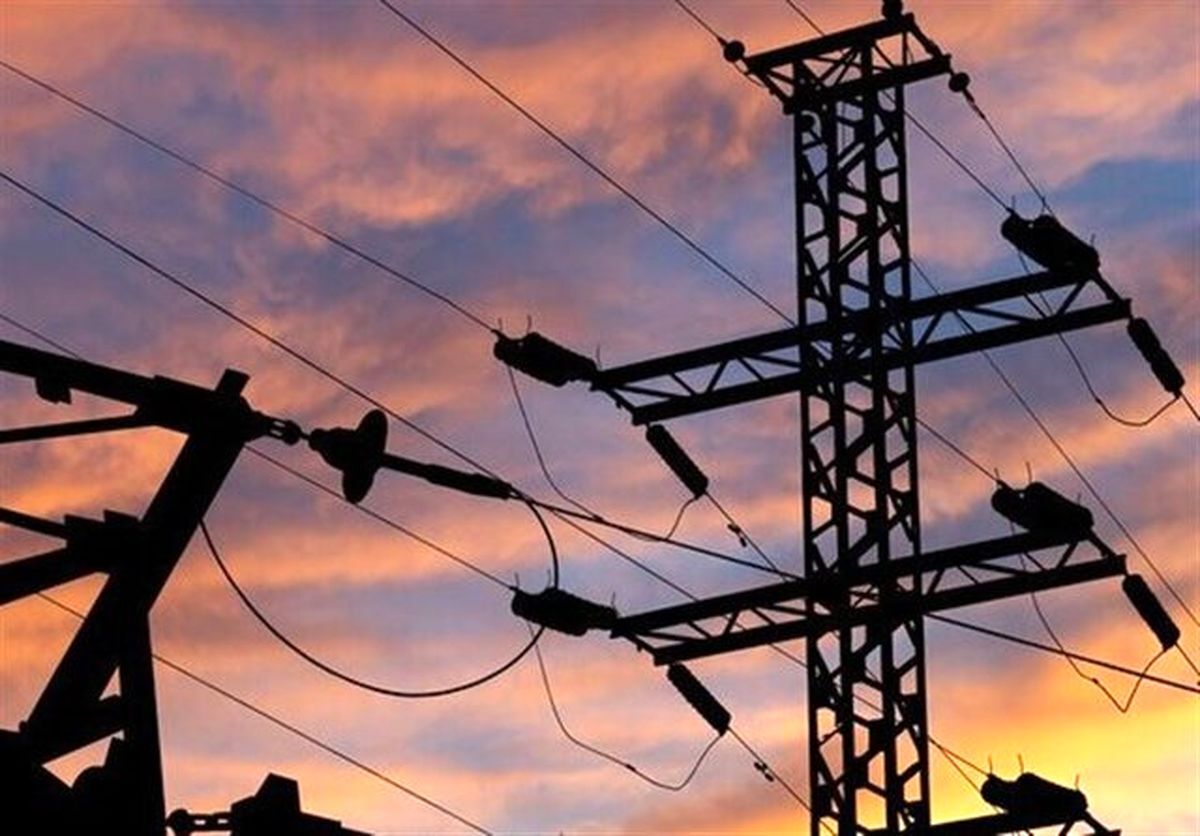 قطعی برق و تمام شدن شارژ باتری سایت‌های اپراتورها علت اصلی اختلال‌ها است
