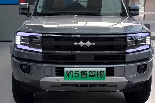 شاسی‌ بلند هیبریدی BYD Leopard 5 مدل 2025 در 1.5 دقیقه/ ویدئو