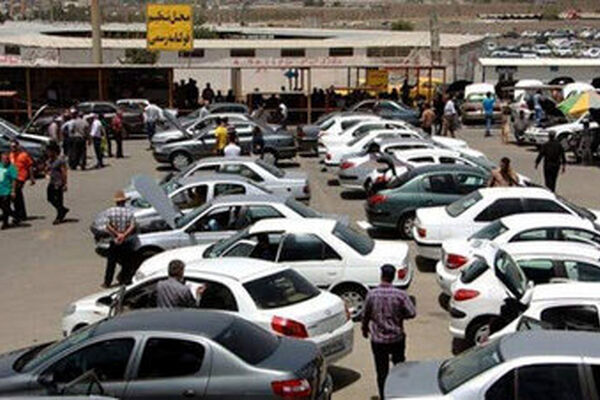 شرایط بازار خودرو «پیچیده» شد/ آخرین قیمت سمند، دنا، پژو، کوییک و شاهین 

