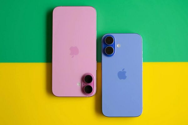 قیمت گوشی۱۲ اسفند ۱۴۰۳؛ کاهش قیمت آیفون ۱۶